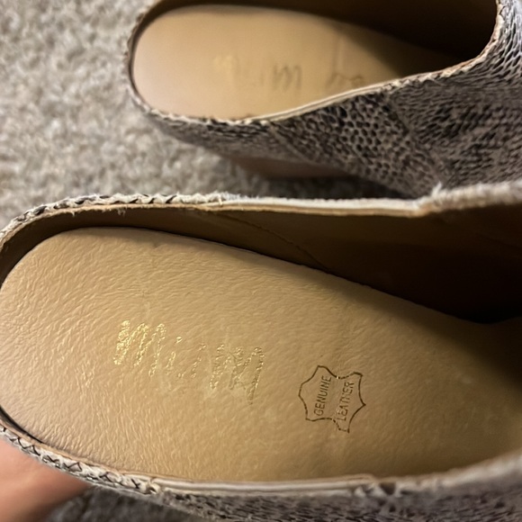 Mi.iM genuine leather mule heeled bootie size 9 - Picture 3 of 4